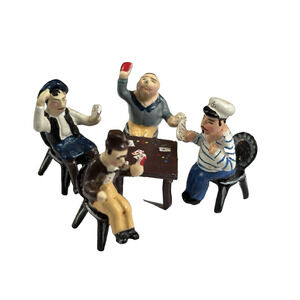 Gault J Carlton Miniatures 4 Poker Players & Table Made in France Hand Painted